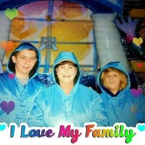 Meet your Posher, Karin